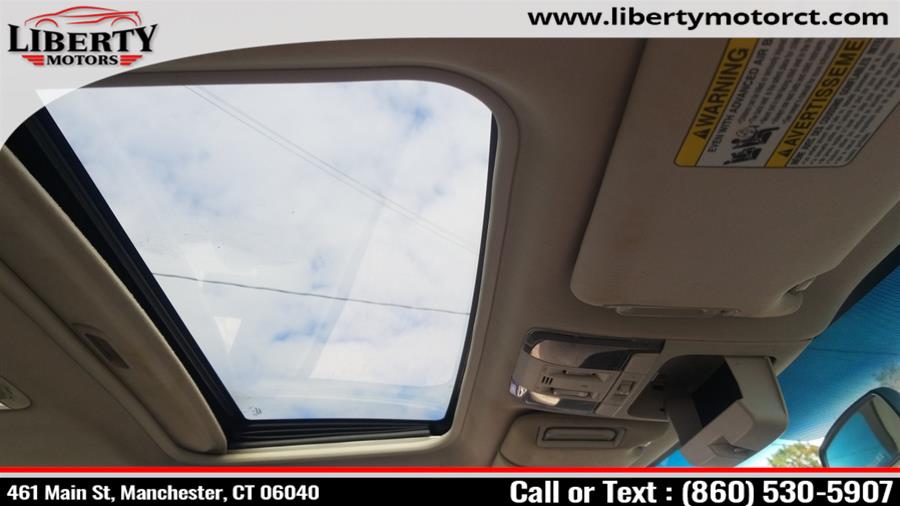 Used Subaru Legacy 4dr Sdn H4 Auto 2.5i Limited 2013 | Liberty Motors. Manchester, Connecticut Used Subaru Legacy 4dr Sdn H4 Auto 2.5i Limited 2013 | Liberty Motors. Manchester, Connecticut