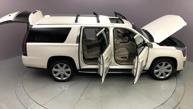 2015 Cadillac Escalade Esv 4WD 4dr Premium, available for sale in Naugatuck, Connecticut | J&M Automotive Sls&Svc LLC. Naugatuck, Connecticut 2015 Cadillac Escalade Esv 4WD 4dr Premium, available for sale in Naugatuck, Connecticut | J&M Automotive Sls&Svc LLC. Naugatuck, Connecticut
