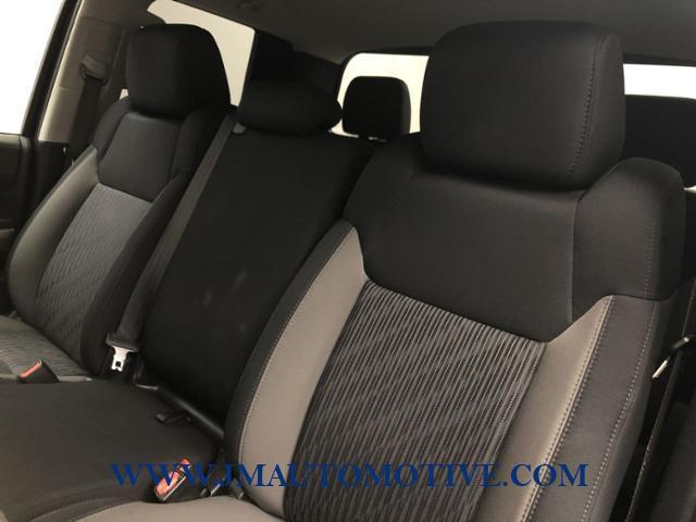Used Toyota Tundra Double Cab 5.7L V8 6-Spd AT SR 2015 | J&M Automotive Sls&Svc LLC. Naugatuck, Connecticut Used Toyota Tundra Double Cab 5.7L V8 6-Spd AT SR 2015 | J&M Automotive Sls&Svc LLC. Naugatuck, Connecticut