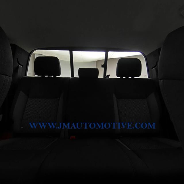 Used Toyota Tundra Double Cab 5.7L V8 6-Spd AT SR 2015 | J&M Automotive Sls&Svc LLC. Naugatuck, Connecticut Used Toyota Tundra Double Cab 5.7L V8 6-Spd AT SR 2015 | J&M Automotive Sls&Svc LLC. Naugatuck, Connecticut