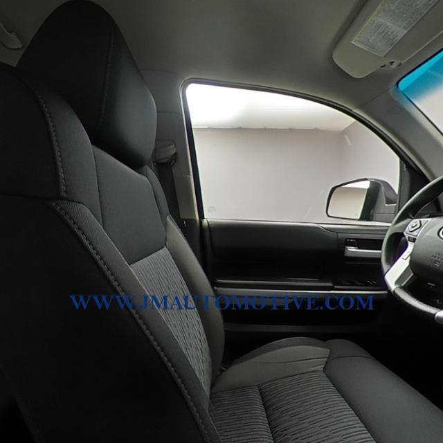 Used Toyota Tundra Double Cab 5.7L V8 6-Spd AT SR 2015 | J&M Automotive Sls&Svc LLC. Naugatuck, Connecticut Used Toyota Tundra Double Cab 5.7L V8 6-Spd AT SR 2015 | J&M Automotive Sls&Svc LLC. Naugatuck, Connecticut