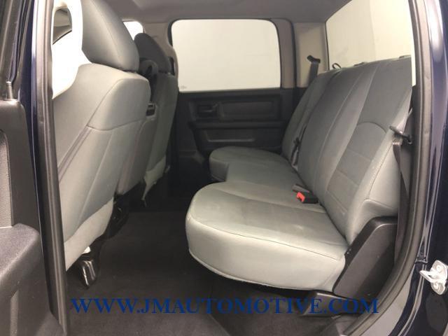 Used Ram 2500 4WD Crew Cab 149 Tradesman 2016 | J&M Automotive Sls&Svc LLC. Naugatuck, Connecticut Used Ram 2500 4WD Crew Cab 149 Tradesman 2016 | J&M Automotive Sls&Svc LLC. Naugatuck, Connecticut