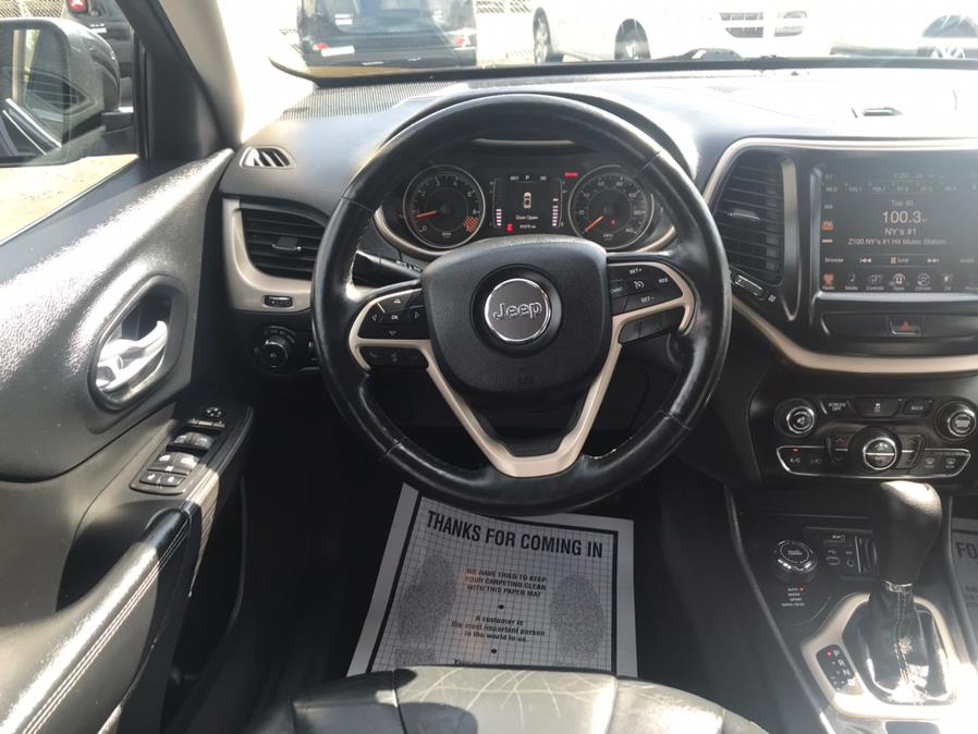 Used Jeep Cherokee 4WD 4dr Latitude 2015 | Affordable Motors Inc. Bridgeport, Connecticut Used Jeep Cherokee 4WD 4dr Latitude 2015 | Affordable Motors Inc. Bridgeport, Connecticut