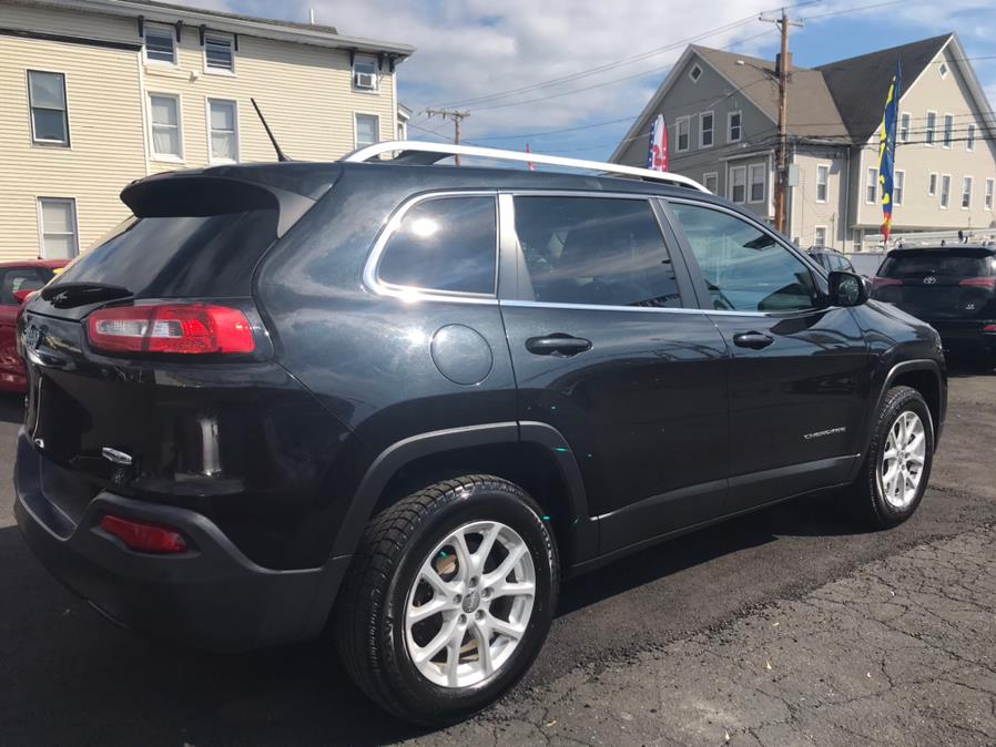Used Jeep Cherokee 4WD 4dr Latitude 2015 | Affordable Motors Inc. Bridgeport, Connecticut Used Jeep Cherokee 4WD 4dr Latitude 2015 | Affordable Motors Inc. Bridgeport, Connecticut