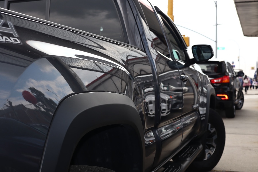 Used Toyota Tacoma TRD Sport Access Cab 6'' Bed V6 4x4 MT (Natl) 2018 | Hillside Auto Mall Inc.. Jamaica, New York Used Toyota Tacoma TRD Sport Access Cab 6'' Bed V6 4x4 MT (Natl) 2018 | Hillside Auto Mall Inc.. Jamaica, New York