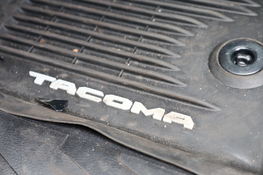 Used Toyota Tacoma TRD Sport Access Cab 6'' Bed V6 4x4 MT (Natl) 2018 | Hillside Auto Mall Inc.. Jamaica, New York Used Toyota Tacoma TRD Sport Access Cab 6'' Bed V6 4x4 MT (Natl) 2018 | Hillside Auto Mall Inc.. Jamaica, New York