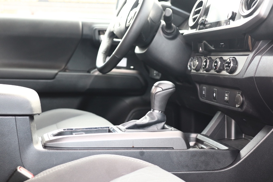 Used Toyota Tacoma TRD Sport Access Cab 6'' Bed V6 4x4 MT (Natl) 2018 | Hillside Auto Mall Inc.. Jamaica, New York Used Toyota Tacoma TRD Sport Access Cab 6'' Bed V6 4x4 MT (Natl) 2018 | Hillside Auto Mall Inc.. Jamaica, New York