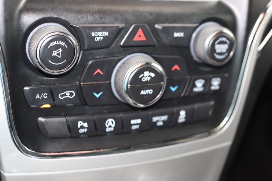 Used Jeep Grand Cherokee Overland 2016 | Hillside Auto Mall Inc.. Jamaica, New York Used Jeep Grand Cherokee Overland 2016 | Hillside Auto Mall Inc.. Jamaica, New York