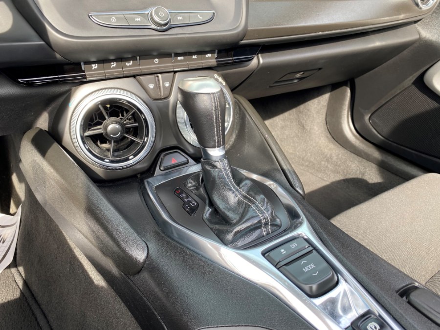 Used Chevrolet Camaro 2dr Conv 1LT 2020 | Inman Motors Sales. Medford, Massachusetts Used Chevrolet Camaro 2dr Conv 1LT 2020 | Inman Motors Sales. Medford, Massachusetts