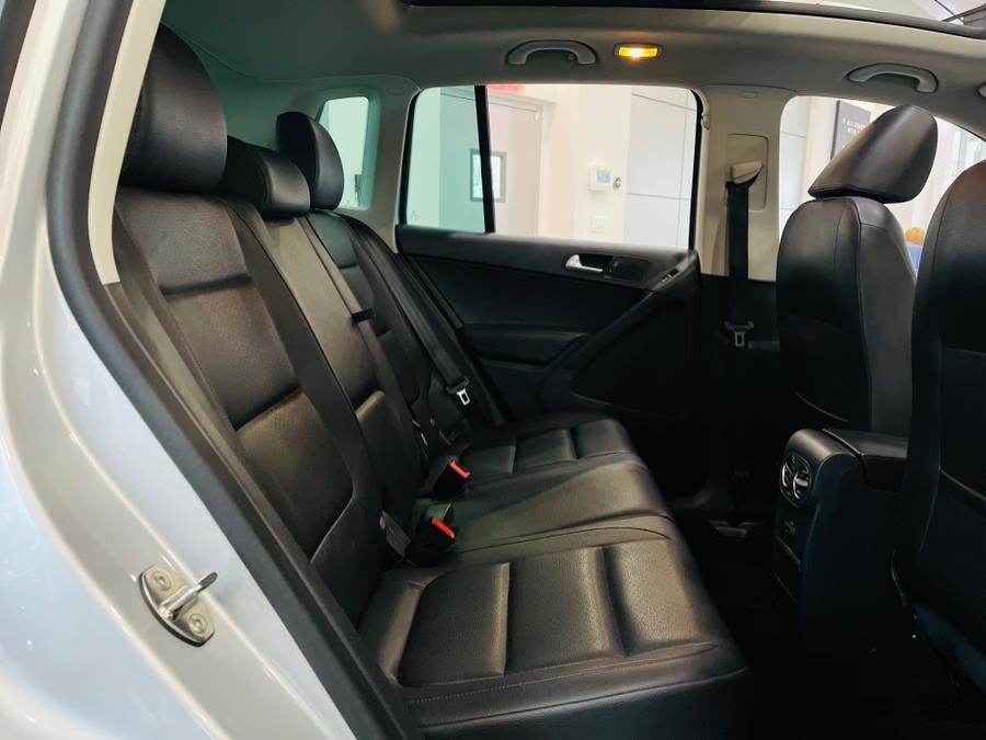 Used Volkswagen Tiguan 4MOTION 4dr Auto SE 2016 | Luxury Motor Club. Franklin Square, New York Used Volkswagen Tiguan 4MOTION 4dr Auto SE 2016 | Luxury Motor Club. Franklin Square, New York