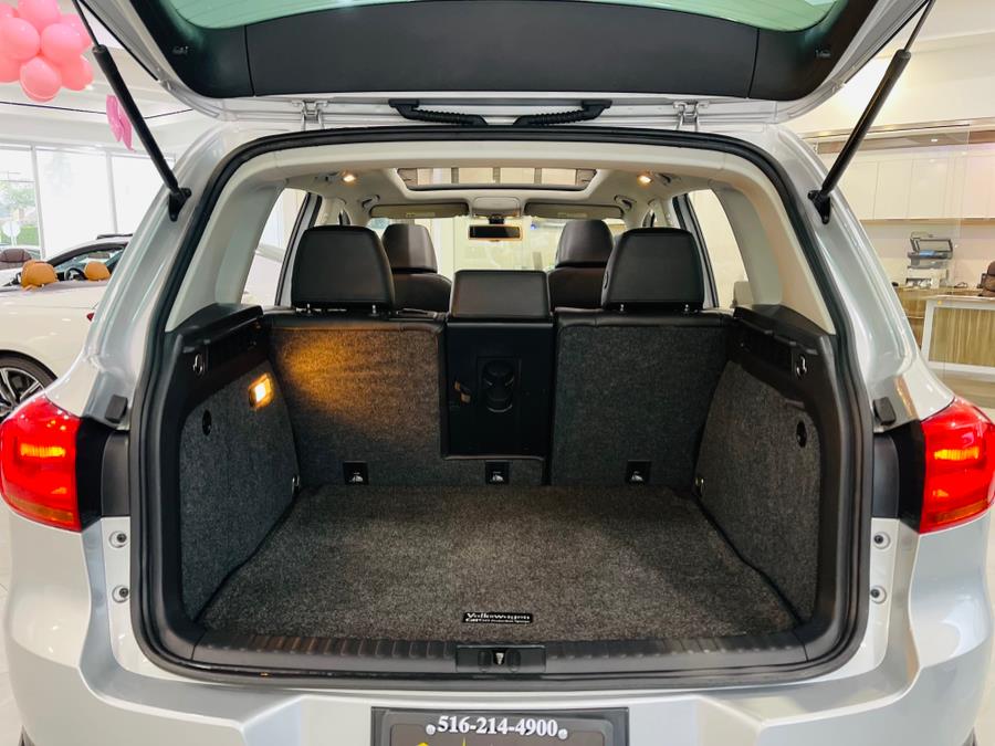 Used Volkswagen Tiguan 4MOTION 4dr Auto SE 2016 | Luxury Motor Club. Franklin Square, New York Used Volkswagen Tiguan 4MOTION 4dr Auto SE 2016 | Luxury Motor Club. Franklin Square, New York