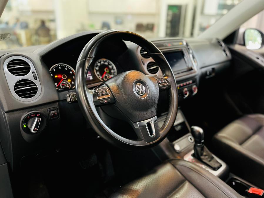 Used Volkswagen Tiguan 4MOTION 4dr Auto SE 2016 | Luxury Motor Club. Franklin Square, New York Used Volkswagen Tiguan 4MOTION 4dr Auto SE 2016 | Luxury Motor Club. Franklin Square, New York