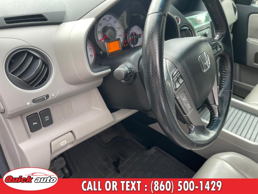 Used Honda Pilot 4WD 4dr Touring w/RES & Navi 2011 | Quick Auto LLC. Bristol, Connecticut Used Honda Pilot 4WD 4dr Touring w/RES & Navi 2011 | Quick Auto LLC. Bristol, Connecticut