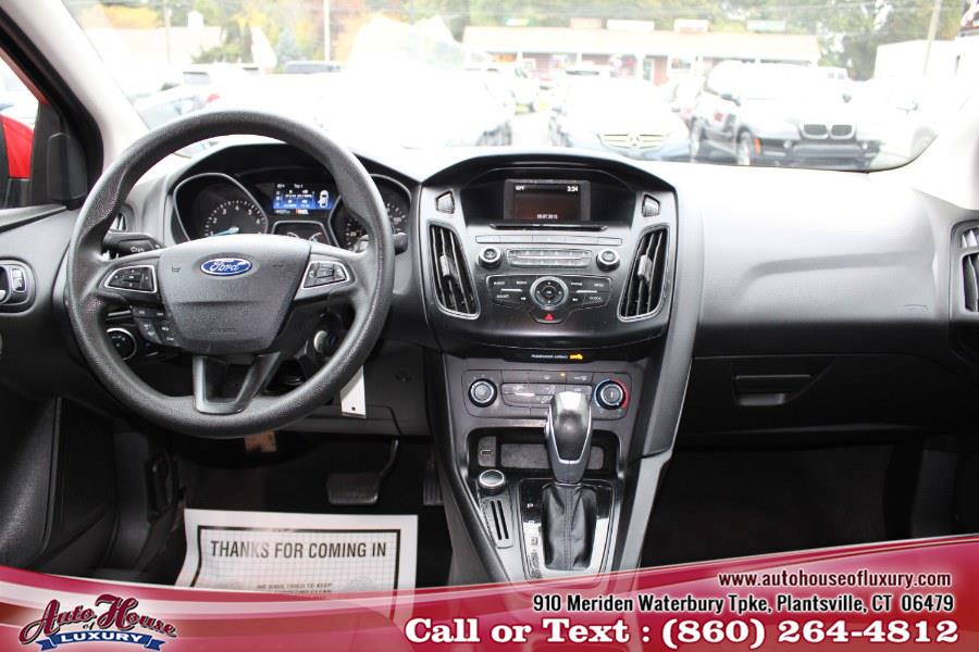 2015 Ford Focus 4dr Sdn SE, available for sale in Plantsville, Connecticut | Auto House of Luxury. Plantsville, Connecticut 2015 Ford Focus 4dr Sdn SE, available for sale in Plantsville, Connecticut | Auto House of Luxury. Plantsville, Connecticut