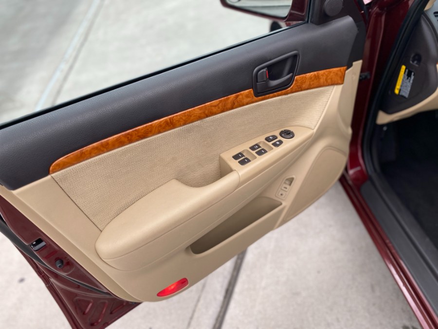 Used Hyundai Sonata 4dr Sdn I4 Auto GLS 2009 | Middle Village Motors . Middle Village, New York Used Hyundai Sonata 4dr Sdn I4 Auto GLS 2009 | Middle Village Motors . Middle Village, New York