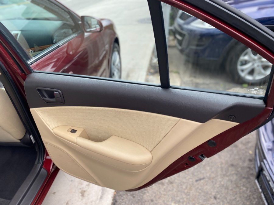 Used Hyundai Sonata 4dr Sdn I4 Auto GLS 2009 | Middle Village Motors . Middle Village, New York Used Hyundai Sonata 4dr Sdn I4 Auto GLS 2009 | Middle Village Motors . Middle Village, New York