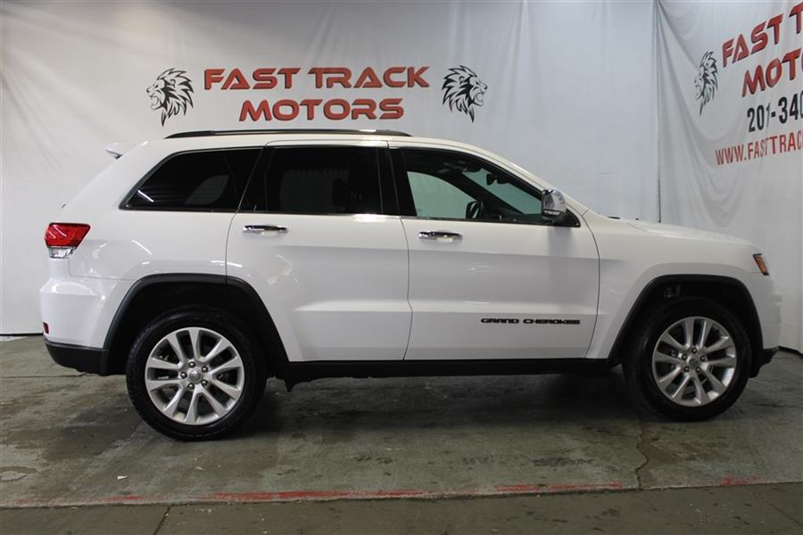 2017 Jeep Grand Cherokee LIMITED, available for sale in Paterson, New Jersey | Fast Track Motors. Paterson, New Jersey 2017 Jeep Grand Cherokee LIMITED, available for sale in Paterson, New Jersey | Fast Track Motors. Paterson, New Jersey