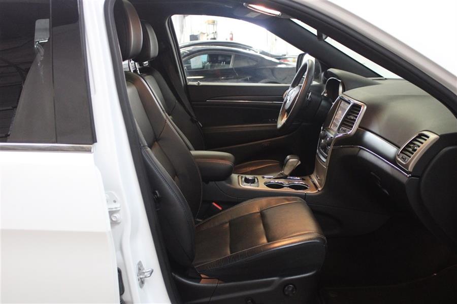 2017 Jeep Grand Cherokee LIMITED, available for sale in Paterson, New Jersey | Fast Track Motors. Paterson, New Jersey 2017 Jeep Grand Cherokee LIMITED, available for sale in Paterson, New Jersey | Fast Track Motors. Paterson, New Jersey
