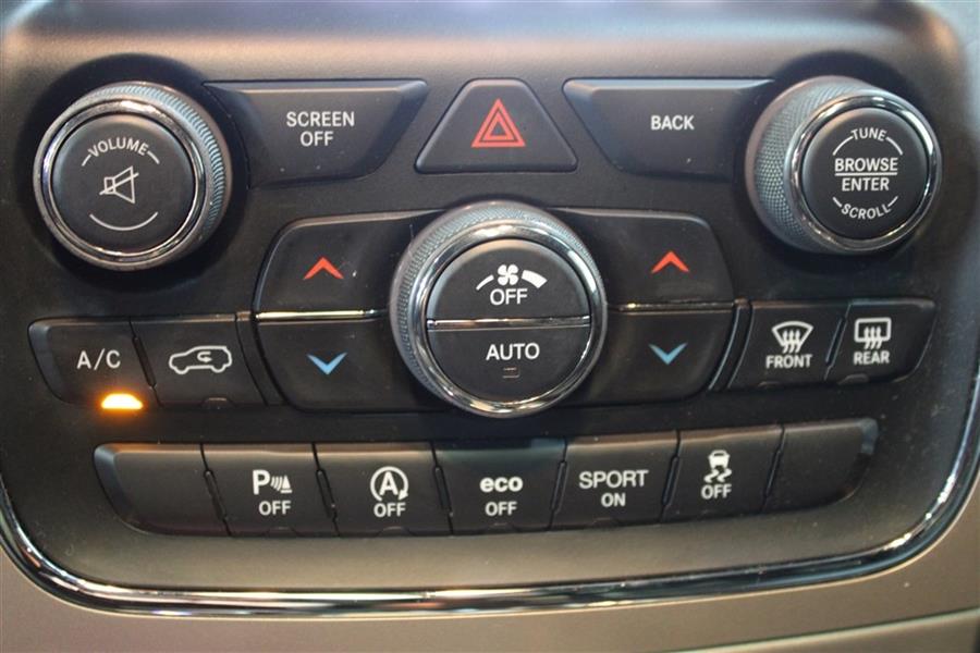 2017 Jeep Grand Cherokee LIMITED, available for sale in Paterson, New Jersey | Fast Track Motors. Paterson, New Jersey 2017 Jeep Grand Cherokee LIMITED, available for sale in Paterson, New Jersey | Fast Track Motors. Paterson, New Jersey