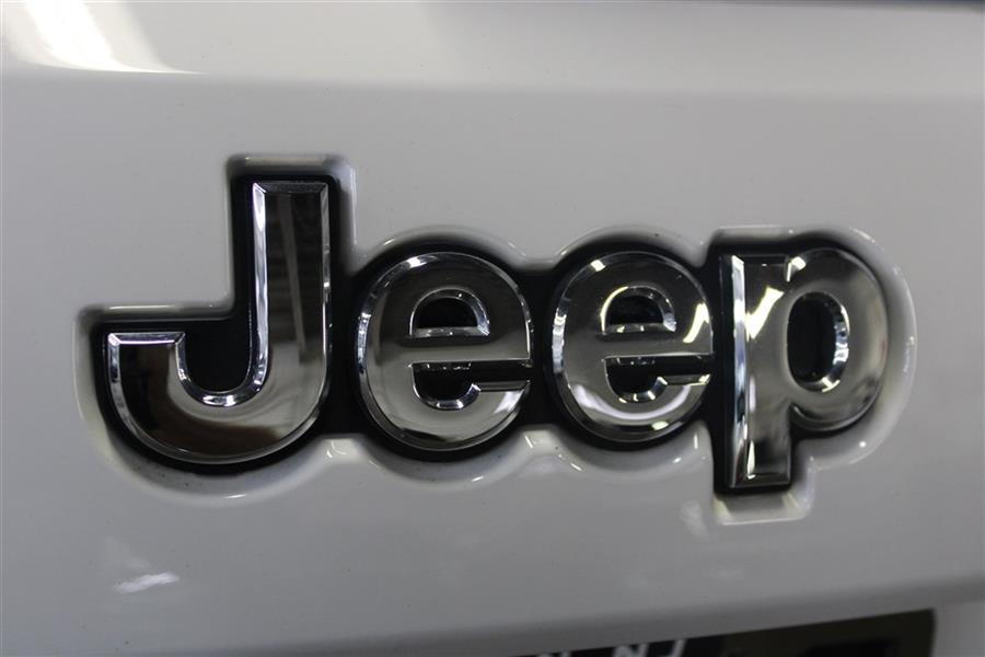 2017 Jeep Grand Cherokee LIMITED, available for sale in Paterson, New Jersey | Fast Track Motors. Paterson, New Jersey 2017 Jeep Grand Cherokee LIMITED, available for sale in Paterson, New Jersey | Fast Track Motors. Paterson, New Jersey