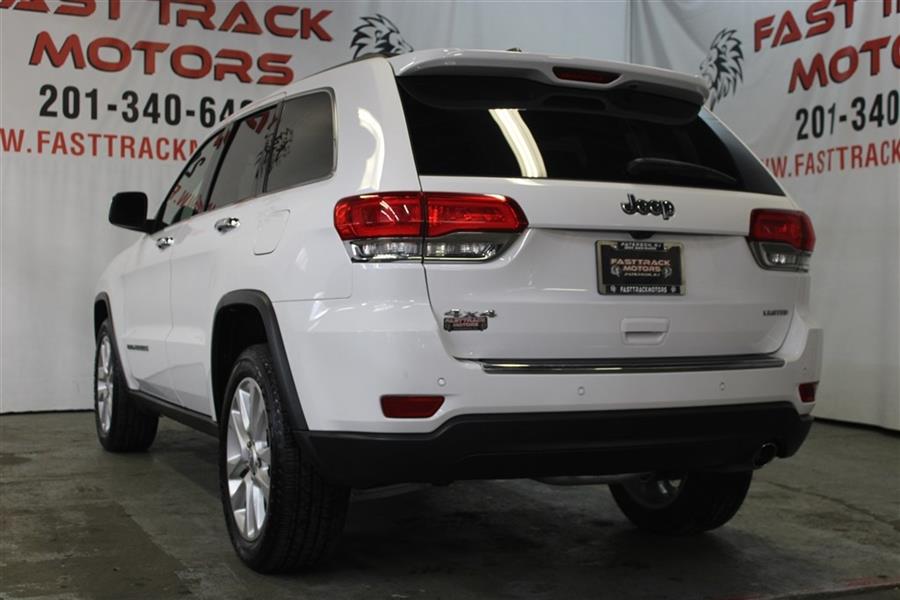 2017 Jeep Grand Cherokee LIMITED, available for sale in Paterson, New Jersey | Fast Track Motors. Paterson, New Jersey 2017 Jeep Grand Cherokee LIMITED, available for sale in Paterson, New Jersey | Fast Track Motors. Paterson, New Jersey