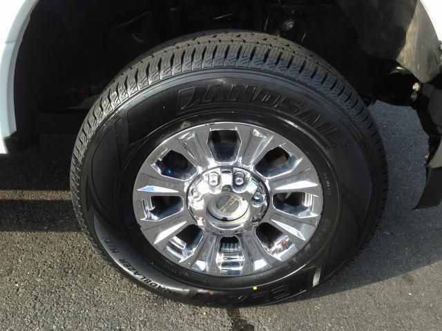 Used Ford F-350 Srw Super Duty XLT 4WD Commercial w/ rearCam 2017 | Car Revolution. Maple Shade, New Jersey Used Ford F-350 Srw Super Duty XLT 4WD Commercial w/ rearCam 2017 | Car Revolution. Maple Shade, New Jersey