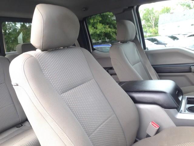 Used Ford F-350 Srw Super Duty XLT 4WD Commercial w/ rearCam 2017 | Car Revolution. Maple Shade, New Jersey Used Ford F-350 Srw Super Duty XLT 4WD Commercial w/ rearCam 2017 | Car Revolution. Maple Shade, New Jersey