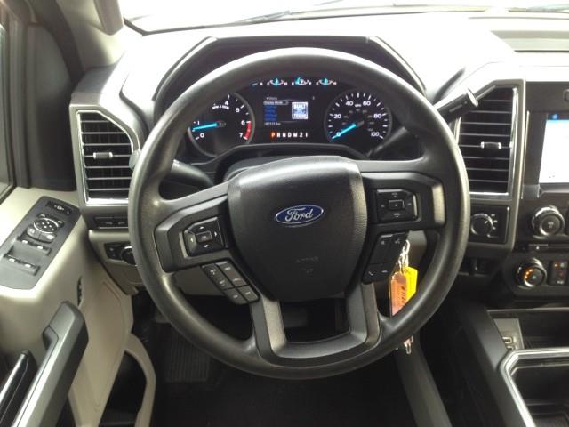 Used Ford F-350 Srw Super Duty XLT 4WD Commercial w/ rearCam 2017 | Car Revolution. Maple Shade, New Jersey Used Ford F-350 Srw Super Duty XLT 4WD Commercial w/ rearCam 2017 | Car Revolution. Maple Shade, New Jersey
