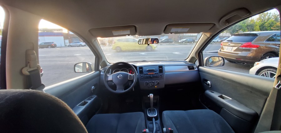 Used Nissan Versa 5dr HB I4 Auto 1.8 S 2010 | Rubber Bros Auto World. Brooklyn, New York Used Nissan Versa 5dr HB I4 Auto 1.8 S 2010 | Rubber Bros Auto World. Brooklyn, New York