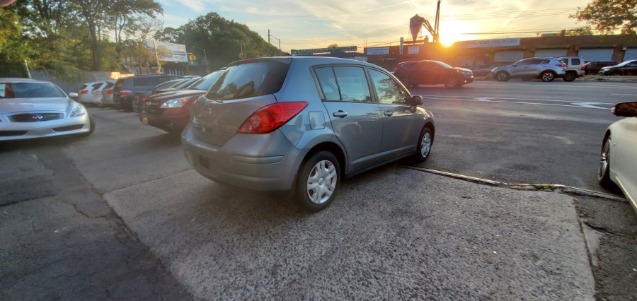 Used Nissan Versa 5dr HB I4 Auto 1.8 S 2010 | Rubber Bros Auto World. Brooklyn, New York Used Nissan Versa 5dr HB I4 Auto 1.8 S 2010 | Rubber Bros Auto World. Brooklyn, New York
