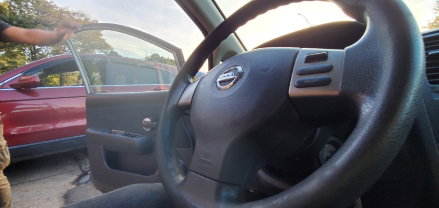 Used Nissan Versa 5dr HB I4 Auto 1.8 S 2010 | Rubber Bros Auto World. Brooklyn, New York Used Nissan Versa 5dr HB I4 Auto 1.8 S 2010 | Rubber Bros Auto World. Brooklyn, New York