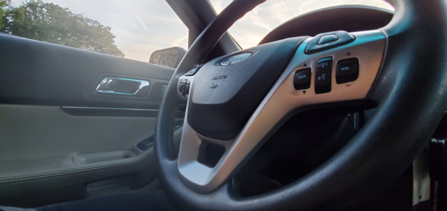 Used Ford Explorer 4WD 4dr Base 2015 | Rubber Bros Auto World. Brooklyn, New York Used Ford Explorer 4WD 4dr Base 2015 | Rubber Bros Auto World. Brooklyn, New York