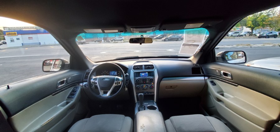 Used Ford Explorer 4WD 4dr Base 2015 | Rubber Bros Auto World. Brooklyn, New York Used Ford Explorer 4WD 4dr Base 2015 | Rubber Bros Auto World. Brooklyn, New York