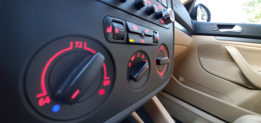 Used Volkswagen Jetta Sedan 4dr Man SE PZEV 2009 | Rubber Bros Auto World. Brooklyn, New York Used Volkswagen Jetta Sedan 4dr Man SE PZEV 2009 | Rubber Bros Auto World. Brooklyn, New York