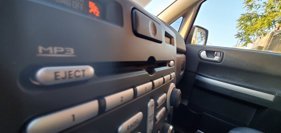 Used Mitsubishi Endeavor AWD 4dr LS 2010 | Rubber Bros Auto World. Brooklyn, New York Used Mitsubishi Endeavor AWD 4dr LS 2010 | Rubber Bros Auto World. Brooklyn, New York