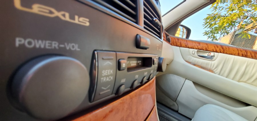Used Lexus LS 430 4dr Sdn 2002 | Rubber Bros Auto World. Brooklyn, New York Used Lexus LS 430 4dr Sdn 2002 | Rubber Bros Auto World. Brooklyn, New York
