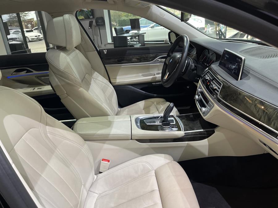 Used BMW 7 Series 750i xDrive Sedan 2018 | Dream Car Gallery. Woodbury, New York Used BMW 7 Series 750i xDrive Sedan 2018 | Dream Car Gallery. Woodbury, New York