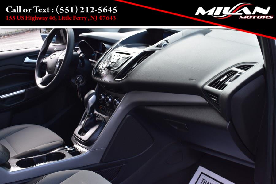 Used Ford Escape 4WD 4dr SE 2015 | Milan Motors. Little Ferry , New Jersey Used Ford Escape 4WD 4dr SE 2015 | Milan Motors. Little Ferry , New Jersey