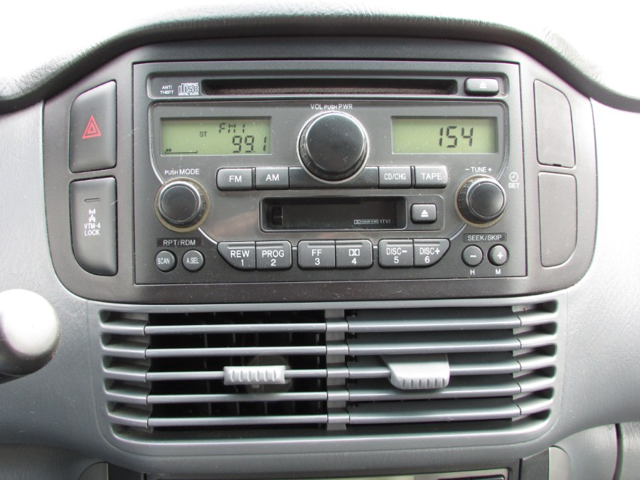 Used Honda Pilot 4WD EX Auto w/Leather 2003 | United Auto Sales of E Windsor, Inc. East Windsor, Connecticut Used Honda Pilot 4WD EX Auto w/Leather 2003 | United Auto Sales of E Windsor, Inc. East Windsor, Connecticut