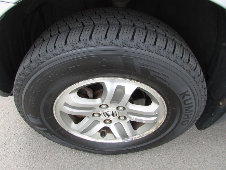 Used Honda Pilot 4WD EX Auto w/Leather 2003 | United Auto Sales of E Windsor, Inc. East Windsor, Connecticut Used Honda Pilot 4WD EX Auto w/Leather 2003 | United Auto Sales of E Windsor, Inc. East Windsor, Connecticut