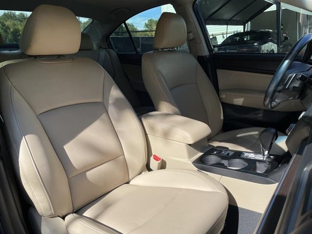 Used Subaru Legacy 3.6R 2017 | Blasius Federal Road. Brookfield, Connecticut Used Subaru Legacy 3.6R 2017 | Blasius Federal Road. Brookfield, Connecticut
