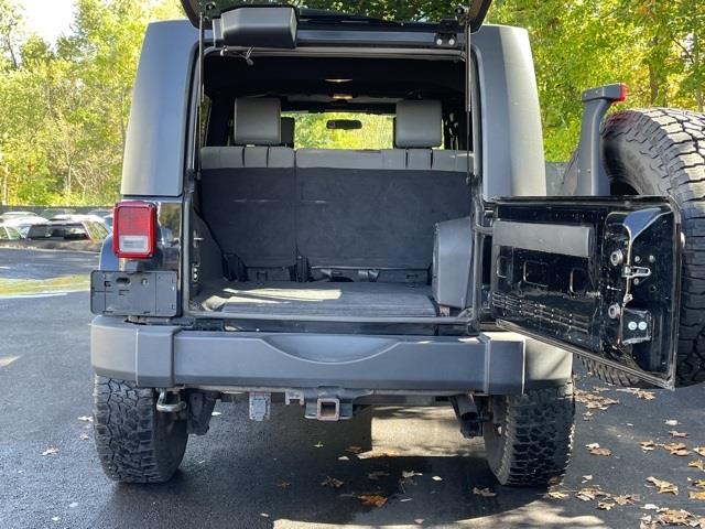Used Jeep Wrangler Unlimited Sahara 2010 | Blasius Federal Road. Brookfield, Connecticut Used Jeep Wrangler Unlimited Sahara 2010 | Blasius Federal Road. Brookfield, Connecticut