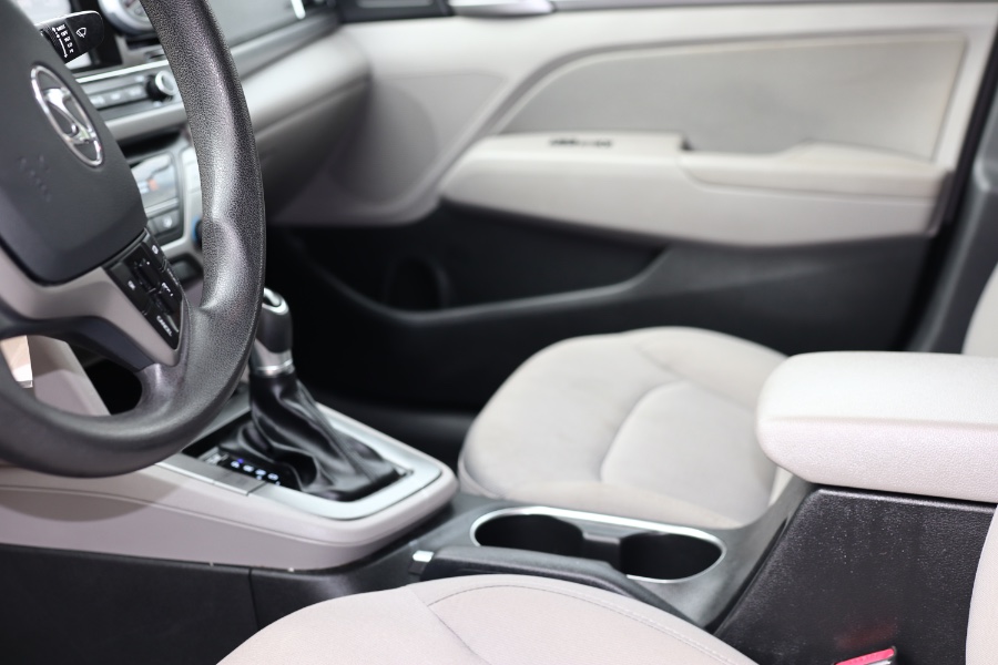 Used Hyundai Elantra SEL 2.0L Auto (Alabama) 2018 | Hillside Auto Mall Inc.. Jamaica, New York Used Hyundai Elantra SEL 2.0L Auto (Alabama) 2018 | Hillside Auto Mall Inc.. Jamaica, New York