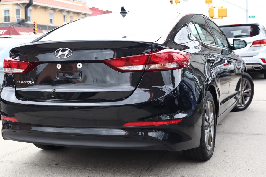 Used Hyundai Elantra SEL 2.0L Auto (Alabama) 2018 | Hillside Auto Mall Inc.. Jamaica, New York Used Hyundai Elantra SEL 2.0L Auto (Alabama) 2018 | Hillside Auto Mall Inc.. Jamaica, New York