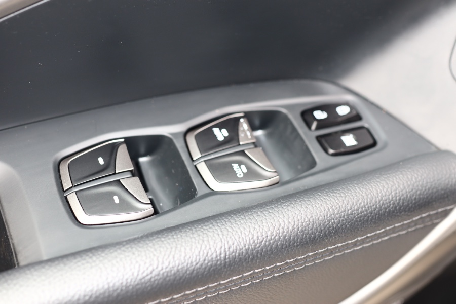 Used Hyundai Santa Fe Limited Ultimate 3.3L Auto AWD 2018 | Hillside Auto Mall Inc.. Jamaica, New York Used Hyundai Santa Fe Limited Ultimate 3.3L Auto AWD 2018 | Hillside Auto Mall Inc.. Jamaica, New York