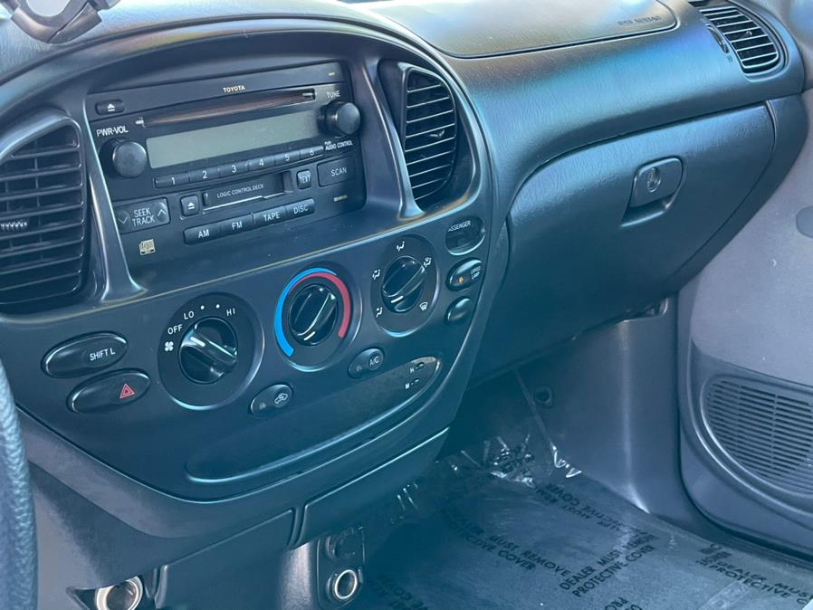 2005 Toyota Tundra AccessCab V8 SR5 Stepside (Natl), available for sale in Corona, California | Green Light Auto. Corona, California 2005 Toyota Tundra AccessCab V8 SR5 Stepside (Natl), available for sale in Corona, California | Green Light Auto. Corona, California