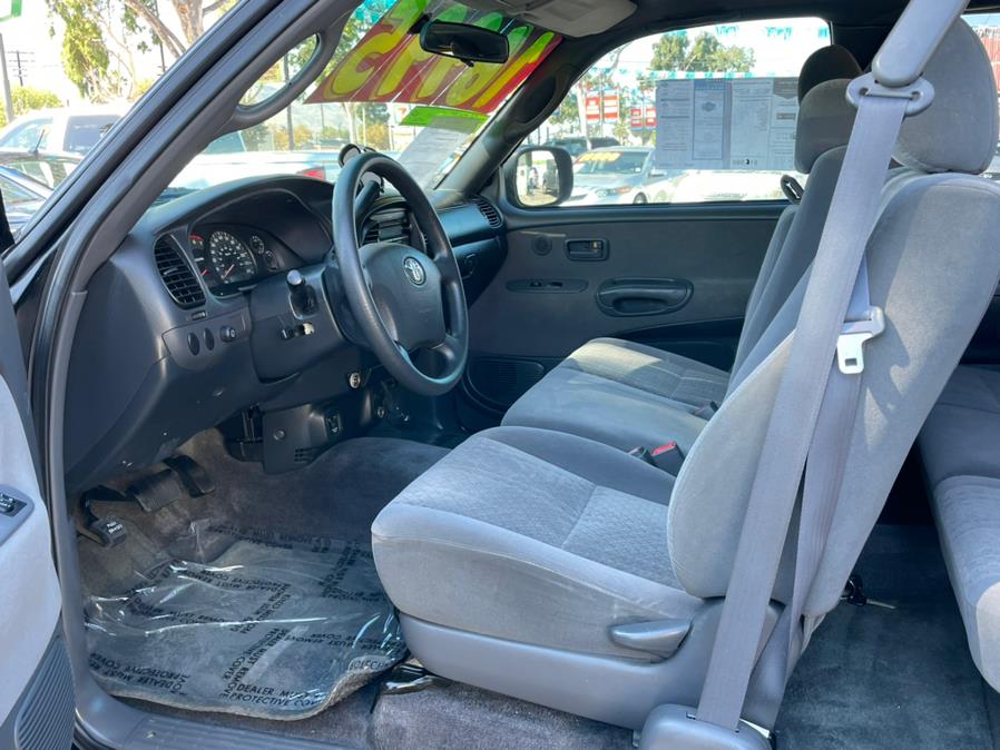 2005 Toyota Tundra AccessCab V8 SR5 Stepside (Natl), available for sale in Corona, California | Green Light Auto. Corona, California 2005 Toyota Tundra AccessCab V8 SR5 Stepside (Natl), available for sale in Corona, California | Green Light Auto. Corona, California