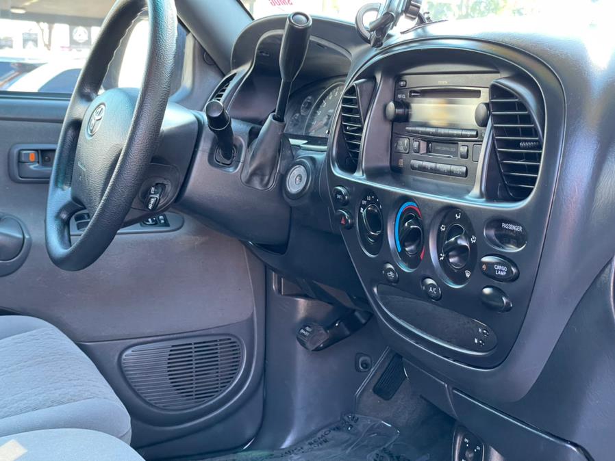 2005 Toyota Tundra AccessCab V8 SR5 Stepside (Natl), available for sale in Corona, California | Green Light Auto. Corona, California 2005 Toyota Tundra AccessCab V8 SR5 Stepside (Natl), available for sale in Corona, California | Green Light Auto. Corona, California