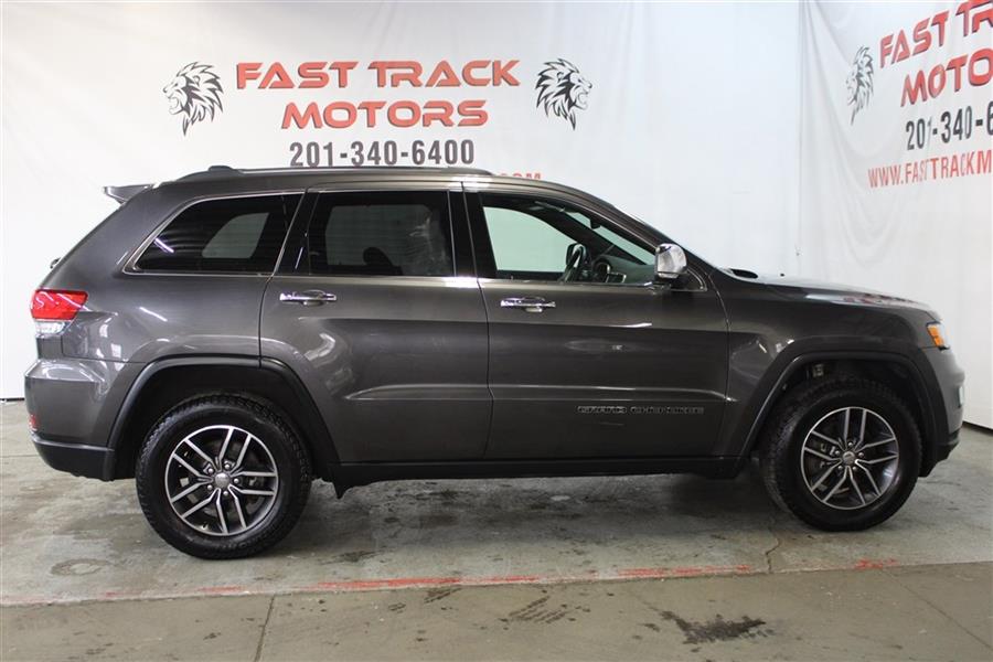 Used Jeep Grand Cherokee LIMITED 2018 | Fast Track Motors. Paterson, New Jersey Used Jeep Grand Cherokee LIMITED 2018 | Fast Track Motors. Paterson, New Jersey