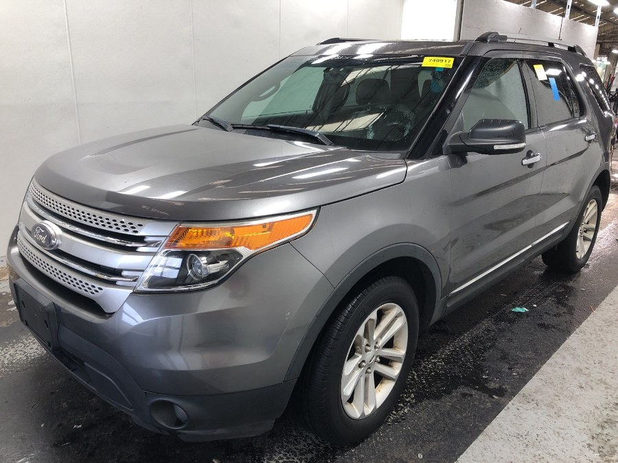 Used Ford Explorer 4WD 4dr XLT 2014 | Car Valley Group. Jersey City, New Jersey Used Ford Explorer 4WD 4dr XLT 2014 | Car Valley Group. Jersey City, New Jersey